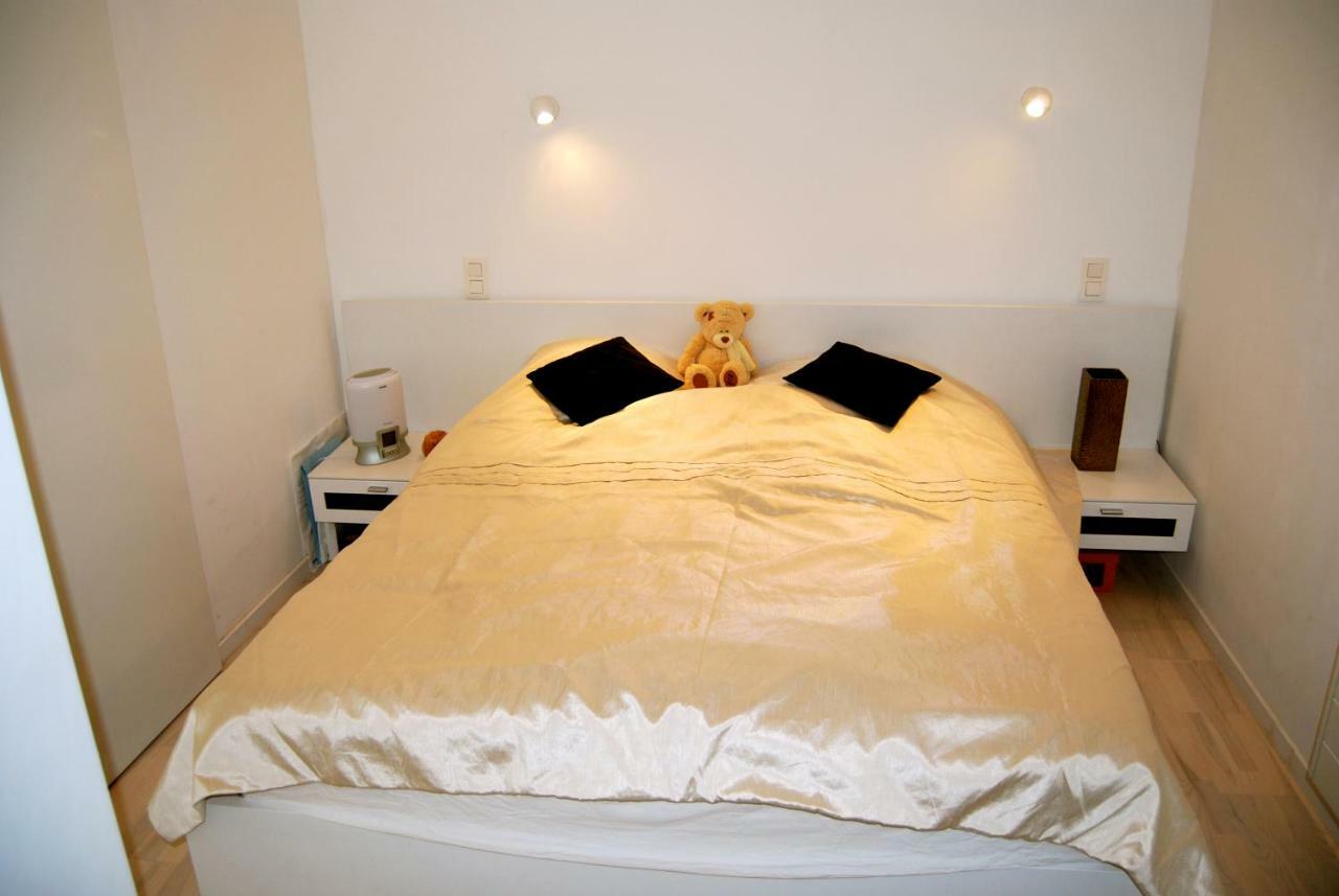Modern Apartment In Uccle - Brussels Exterior photo